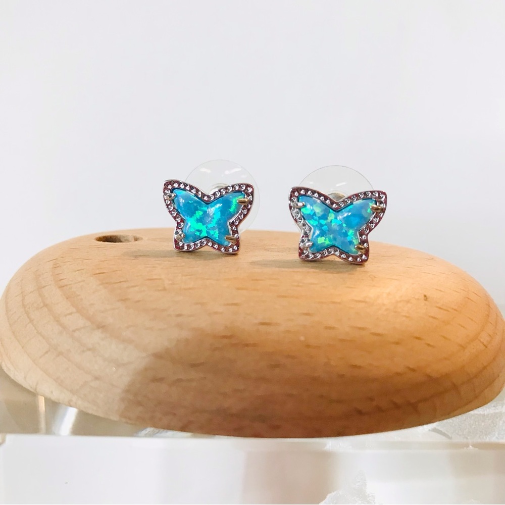 Kendra Scott Lillia Butterfly Turquoise Kyocera Opal studs earrings silver Tone - Picture 3 of 5